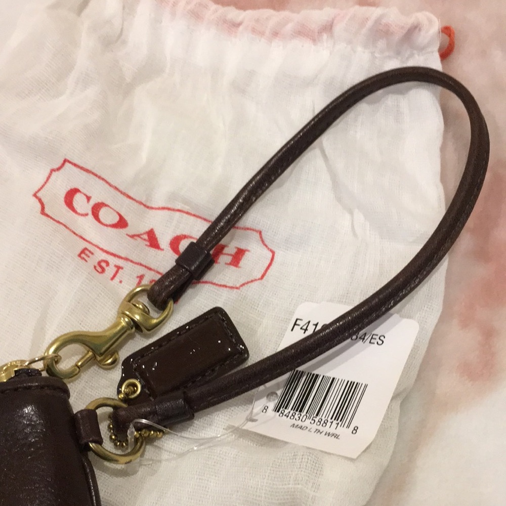 Coach Est 1941 Clutch Mini Handbag NWT keychain Chocolate Brown Leather Zip - Picture 10 of 16